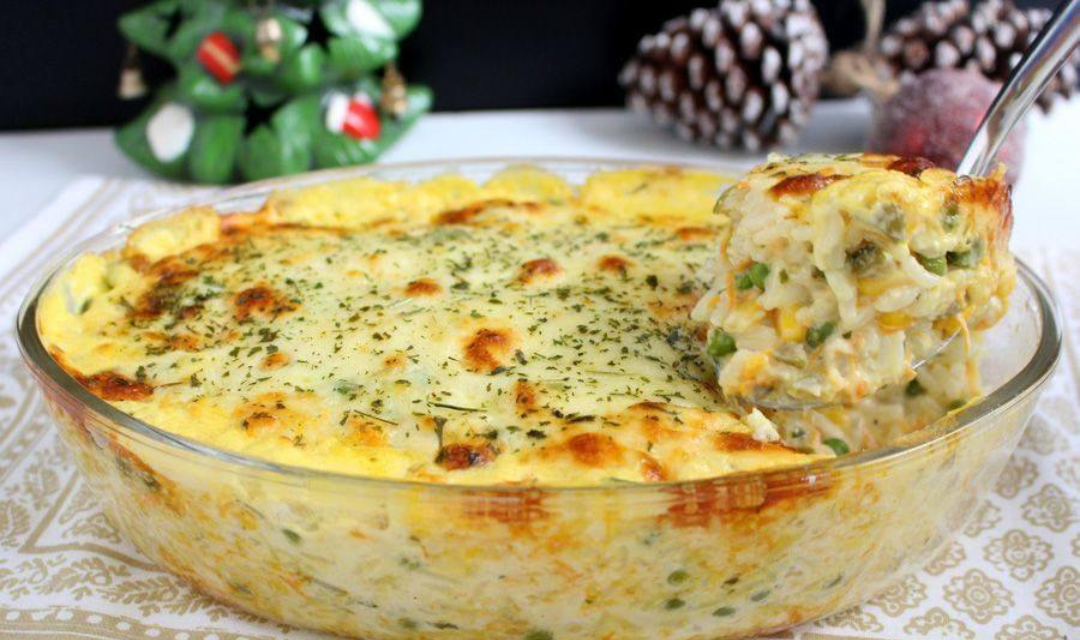 Fiz esse arroz de forno cremoso com sobras de arroz e virou o queridinho do almoço