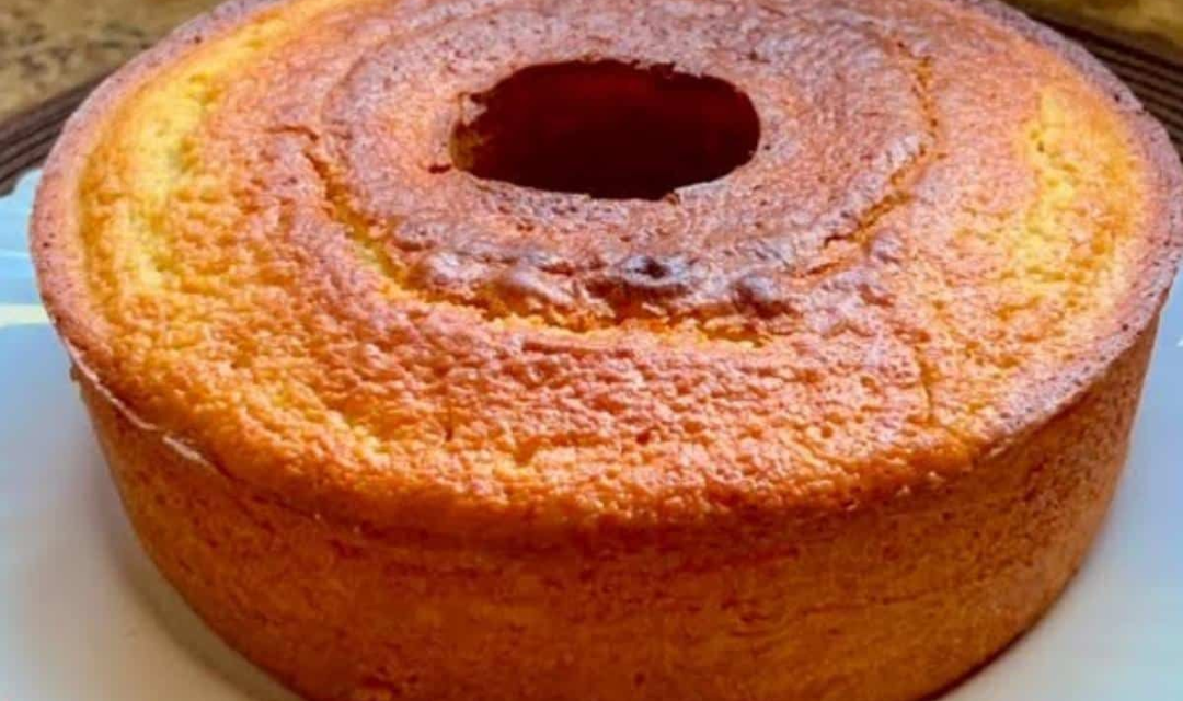 Bolo Chama Visita: Sem Farinha de Trigo e com Ingrediente Secreto