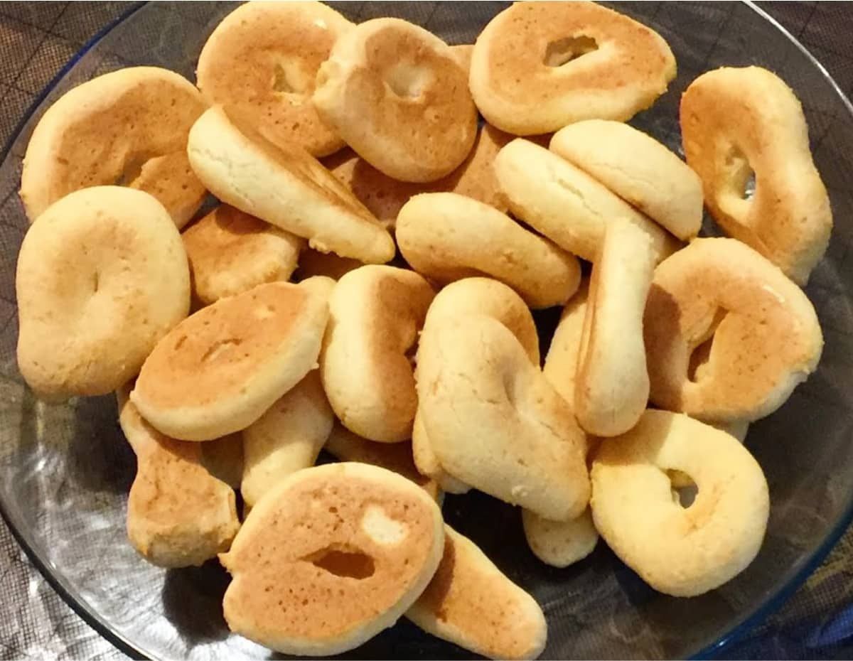 Quando Faço Esse Biscoito de Maizena Amanteigado Aqui em Casa, Não Sobra Nem Para o Café da Tarde