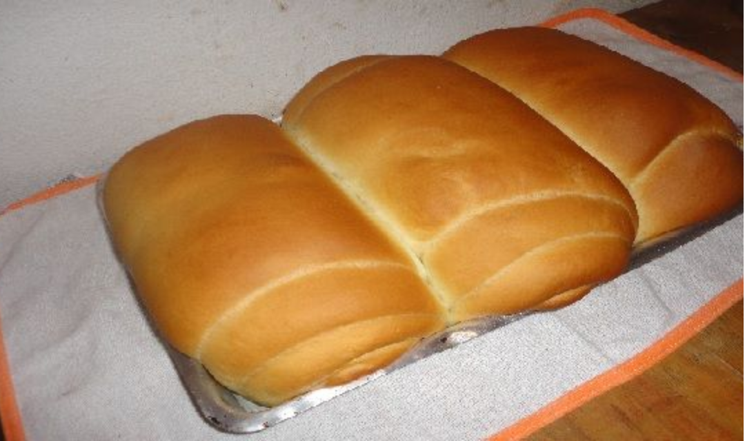 Pão Caseiro Que Cresce Muito: Receita Fácil, Fofinha e Econômica