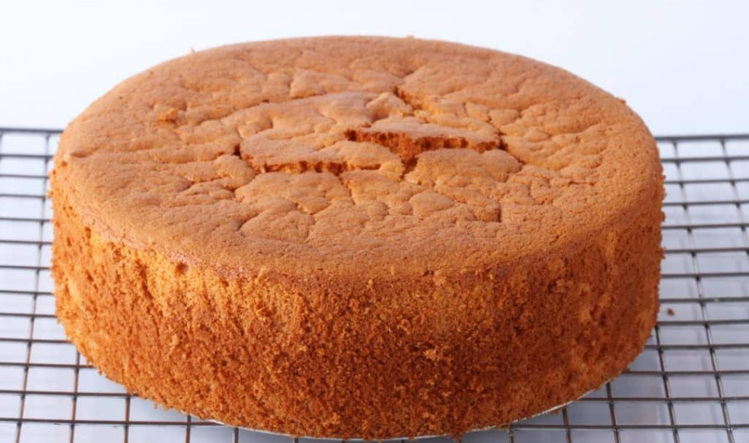 Fiz esse bolo chiffon sem açúcar e até quem não faz dieta pediu a receita