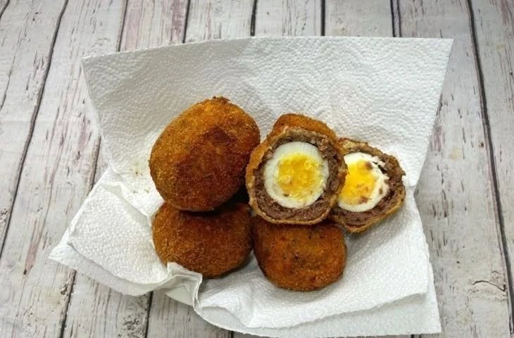 Bolovo na Airfryer: Aquele clássico de boteco que a gente ama desde a infância